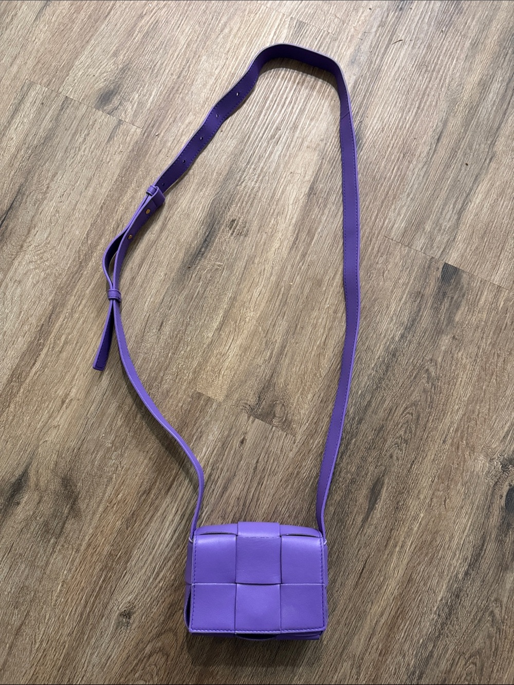 NWOT Bottega Veneta Mini Cassette Crossbody Bag in Intreccio Nappa